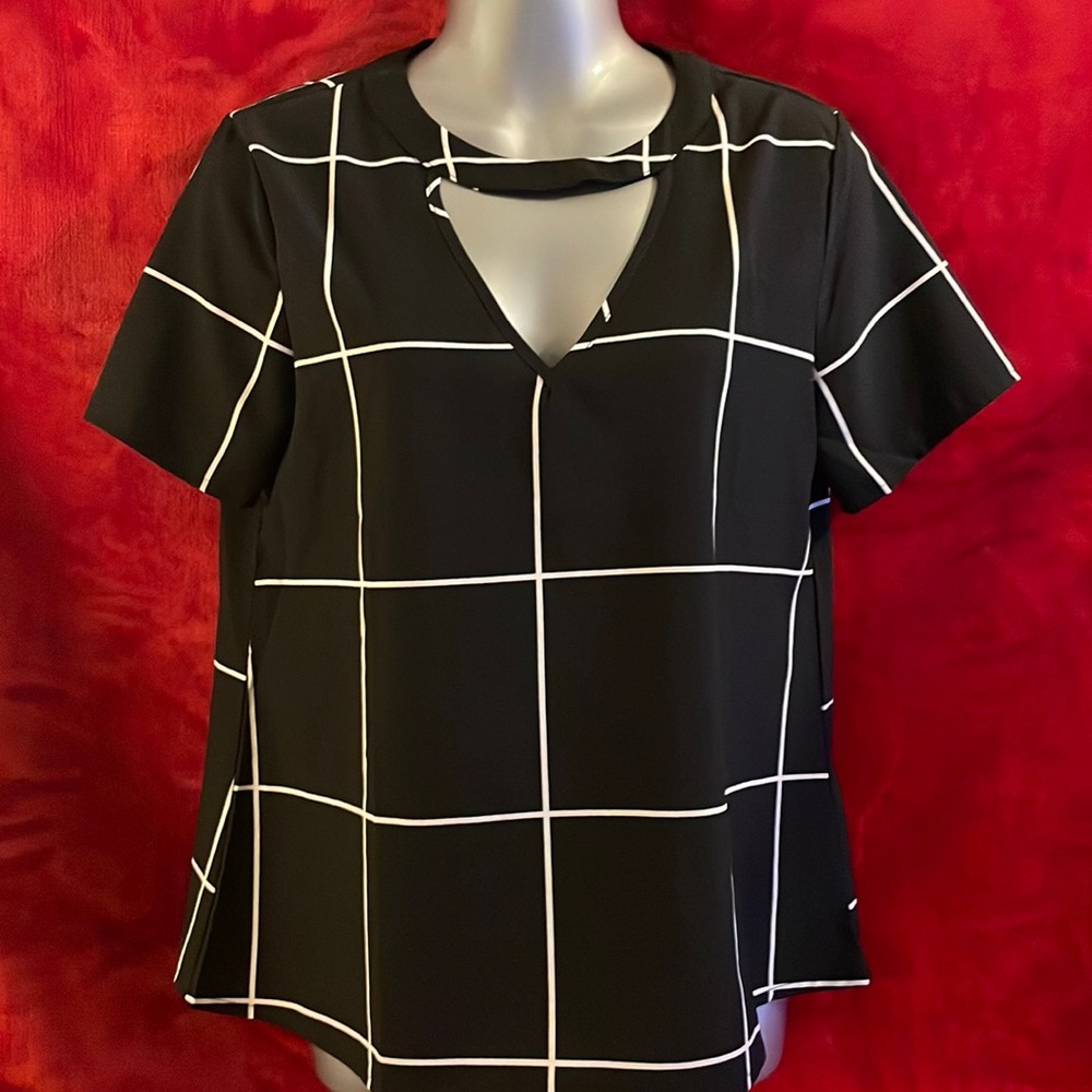 SHEIN TOP SM